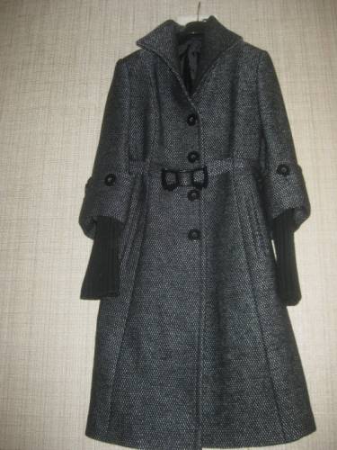 Продам красивое женское пальто