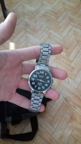 продаю часы покупал за 1500