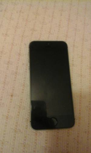 Продам IPhone 5s 16Gb space grey 