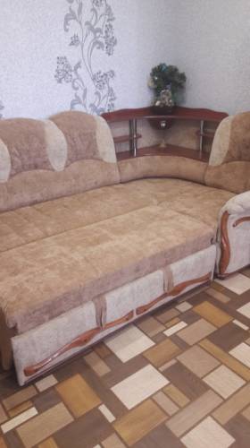 Продам угловой диван 
