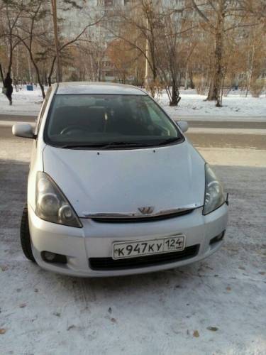  › Модель ­ Toyota Wish