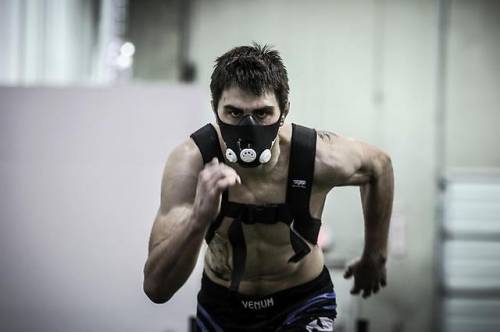 Тренировочная маска Elevation Training Mask 2.0 во Владивостоке