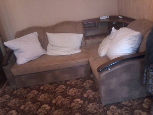диван угловой с барной стойкой и мини диван