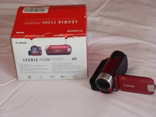 Цифровая видеокамера Canon Legria fs306