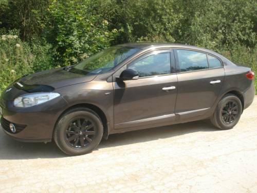  › Модель ­ Renault Fluence