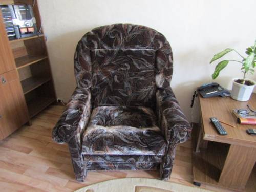Продам кресло-кровать 2 шт в хорошем состоянии