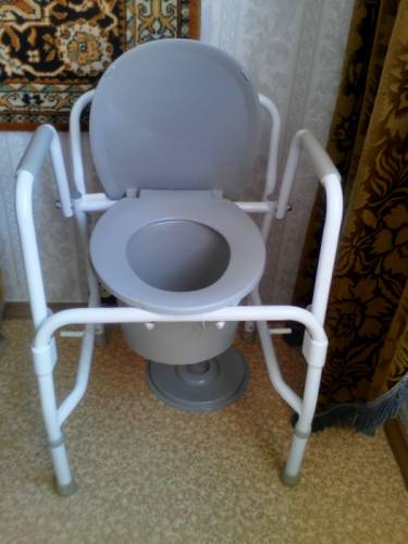 Кресло туалет инвалидное