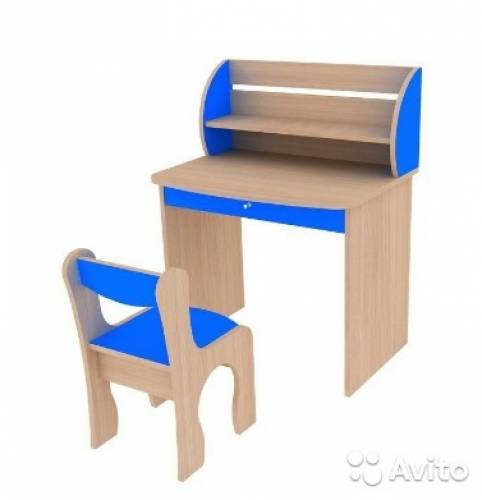 Новый комплект стол со стулом