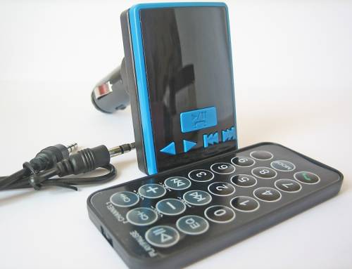 Bluetooth FM модулятор