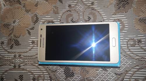 Телефон Samsung a5