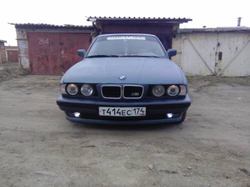  › Модель ­ BMW 520i