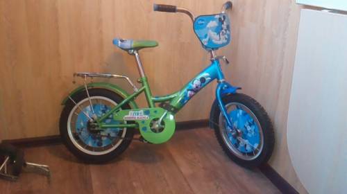Продам детский велосипед 4-5 лет