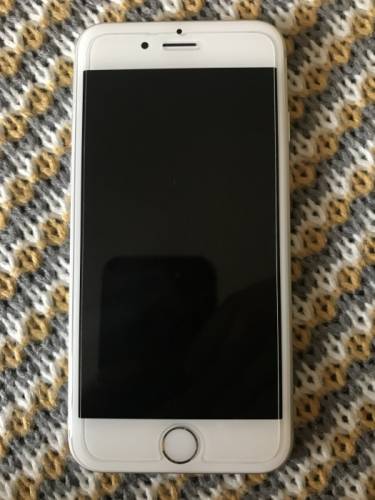 Продам iPhone 6s 16gb