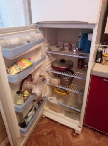 Холодильник бывший в употреблении