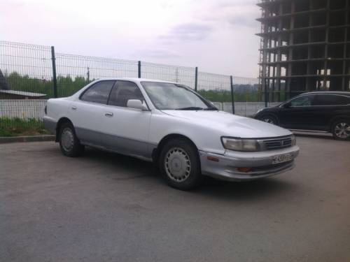  › Модель ­ Toyota Vista