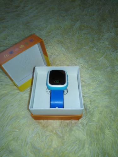 Продам детские часы GPS