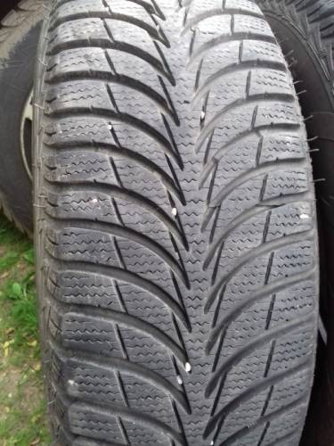 Goodyear 195/65 R15   4шт