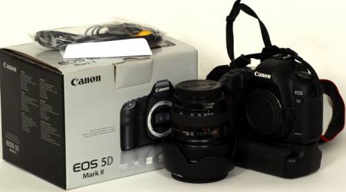 Продам Canon eos 5D mark2 body