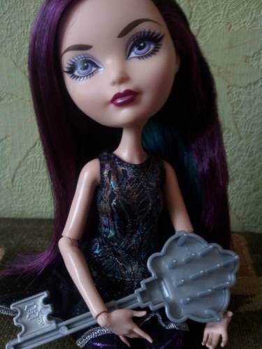 Кукла Ever After High - Raven Quinn (Рейвен Квин) Из коллекции игры драконов. 