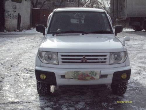  › Модель ­ Mitsubishi Pajero Io