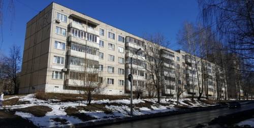 Продам - трехкомнатную квартиру - ул. Эльгера, 30 (2 380 000 руб.)