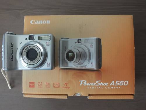 компактный цифровой фотоаппарат canon power shot 560