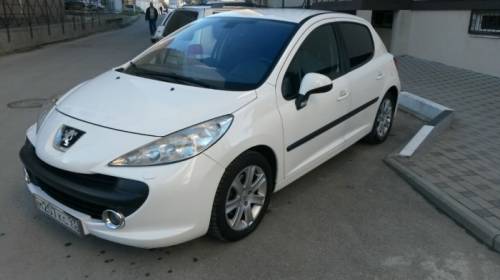  › Модель ­ Peugeot 207