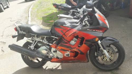 Продам Honda CBR 600 F3