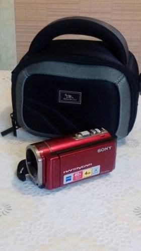 Видеокамера SONY HANDYCAM