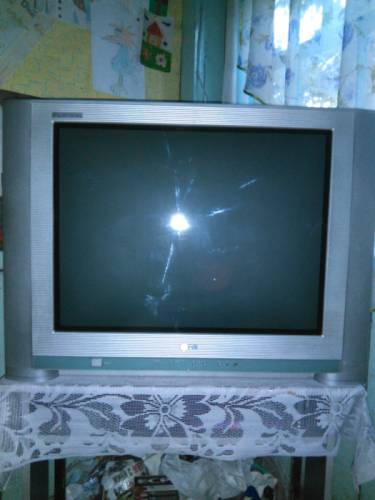 телевизор LG диаг.71 2006 г