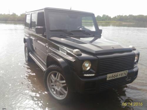  › Модель ­ Mercedes-Benz G500