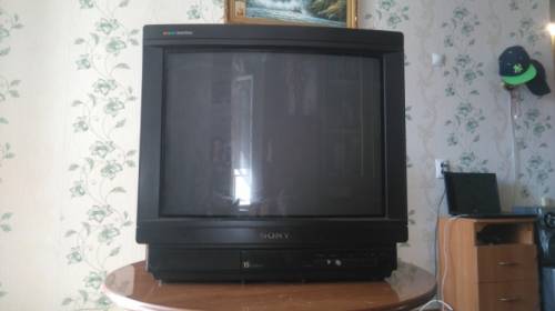 Телевизор Sony Trinitron 