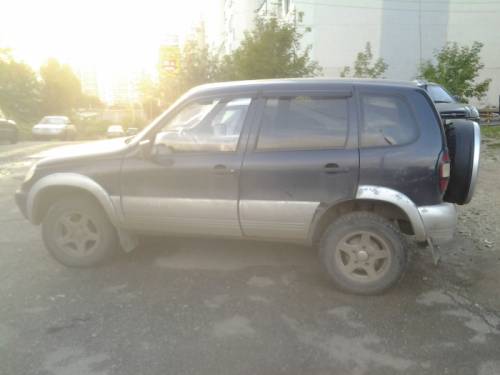  › Модель ­ Chevrolet Niva