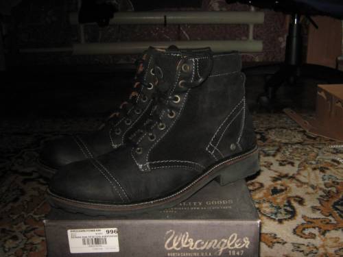Продаю новые демесезонные ботинки Wrangler пр-во америка натуральная кожа р-43