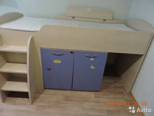 кровать детская с матрасом