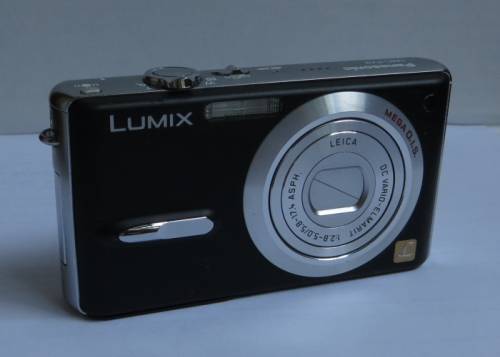 Фотоаппарат  Panasonic Lumix  dmc-FX9