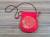 Красная сумочка для мобильного телефона 