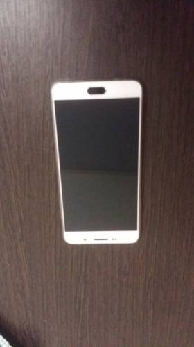 Продам Samsung A7 2016г. С акссесуарами.